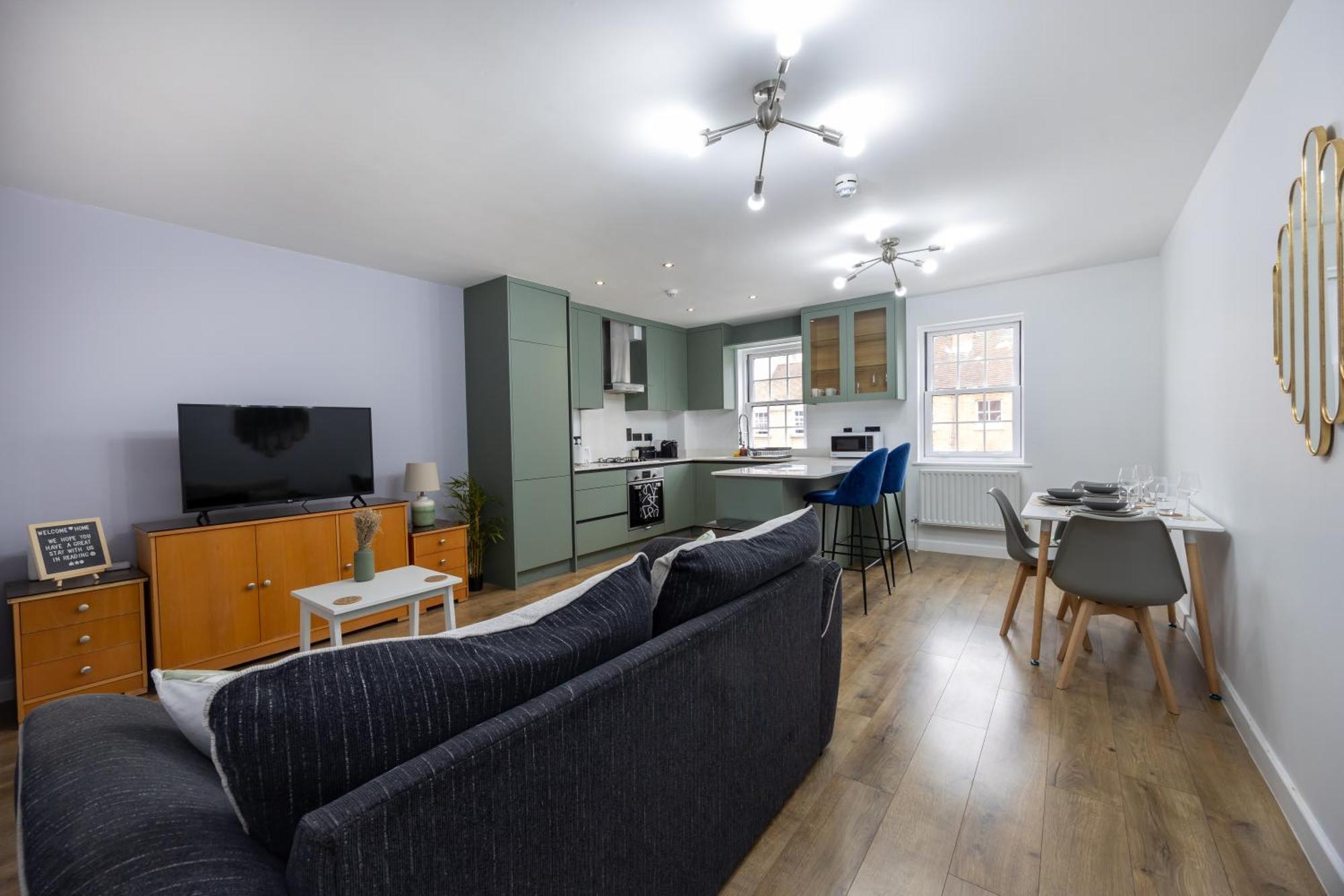 Stunning 3Br, Free Parking, Near Town Center, Long Term Discoun Apartment Reading Exterior photo