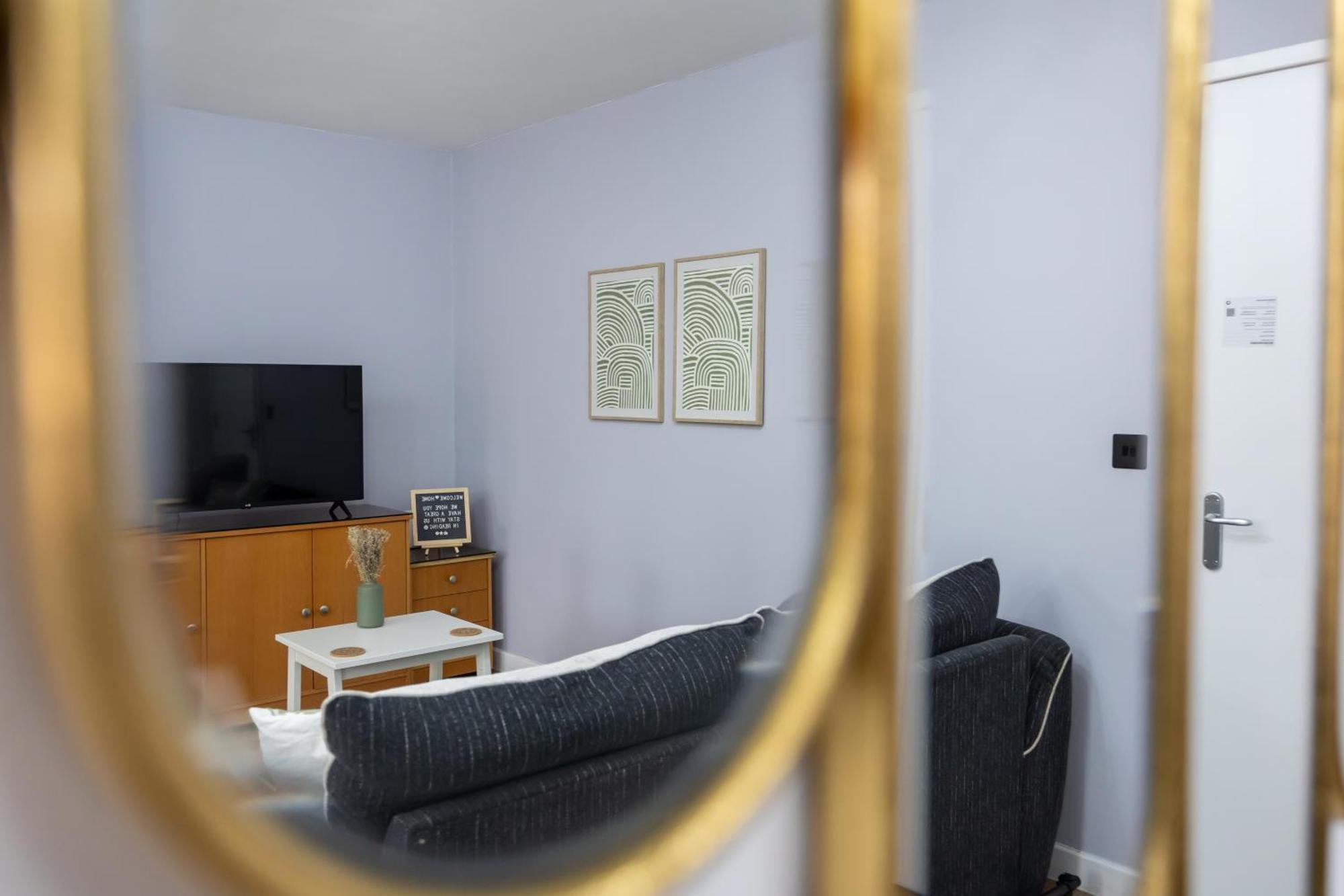 Stunning 3Br, Free Parking, Near Town Center, Long Term Discoun Apartment Reading Exterior photo